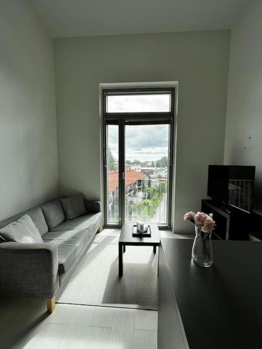 Ferienwohnung Cozy Penthouse Loft - Near The Airport Vantaa Exterior foto